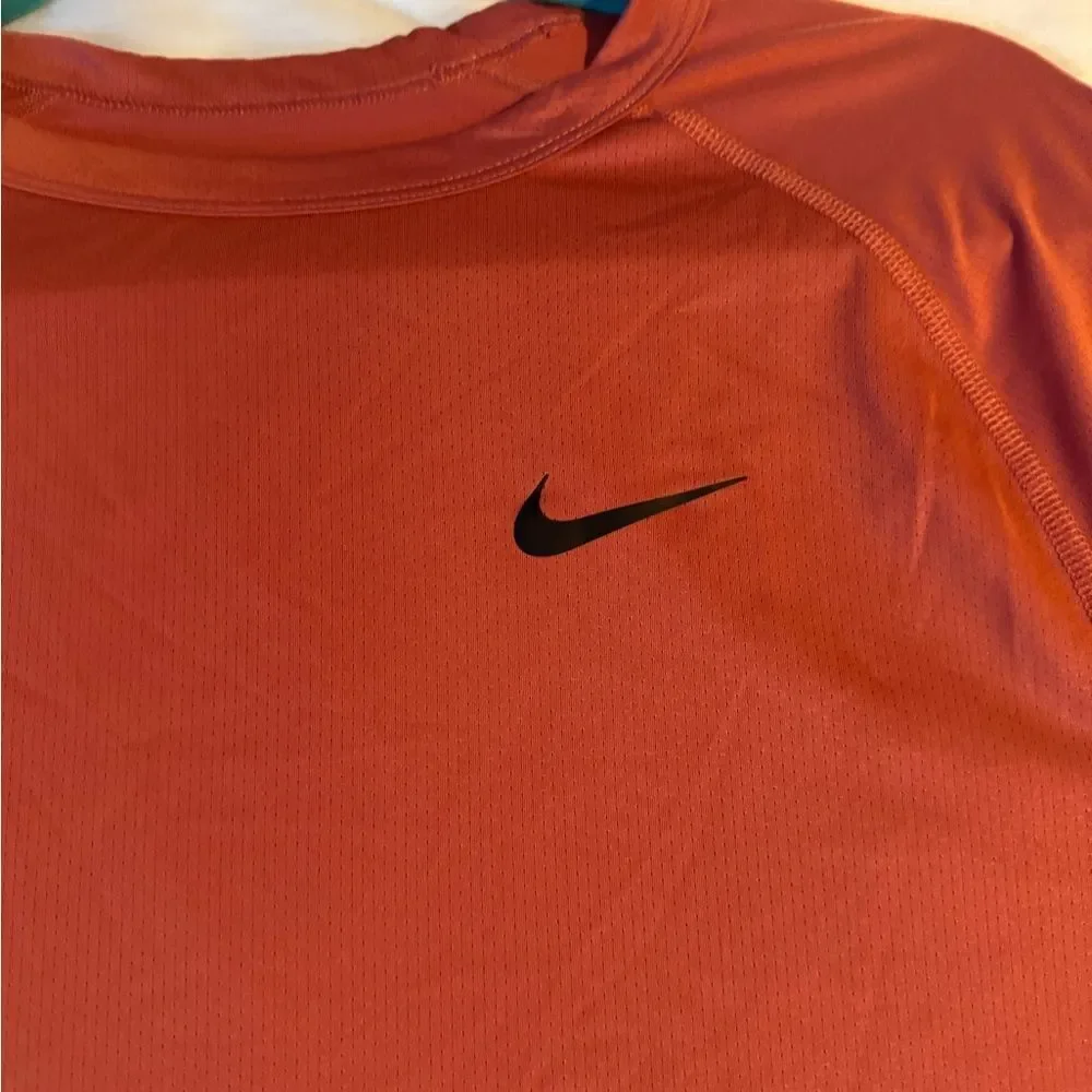 Nike Red Short Sleeve Tee